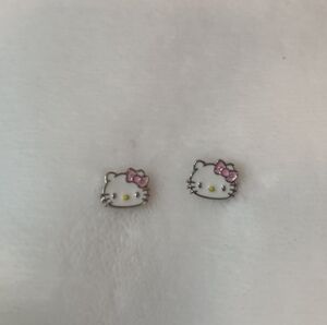 Hello Kitty Pink Bow Stud Earrings
